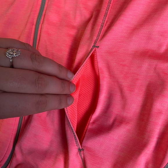 Danskin lightweight athletic jacket - size L - Picture 4 of 6